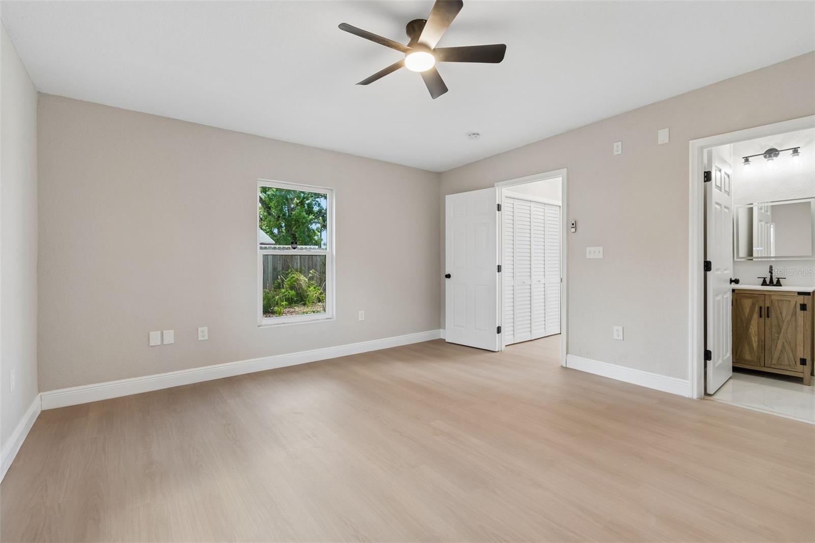 3912 W PINE ST, TAMPA, FL, 33607