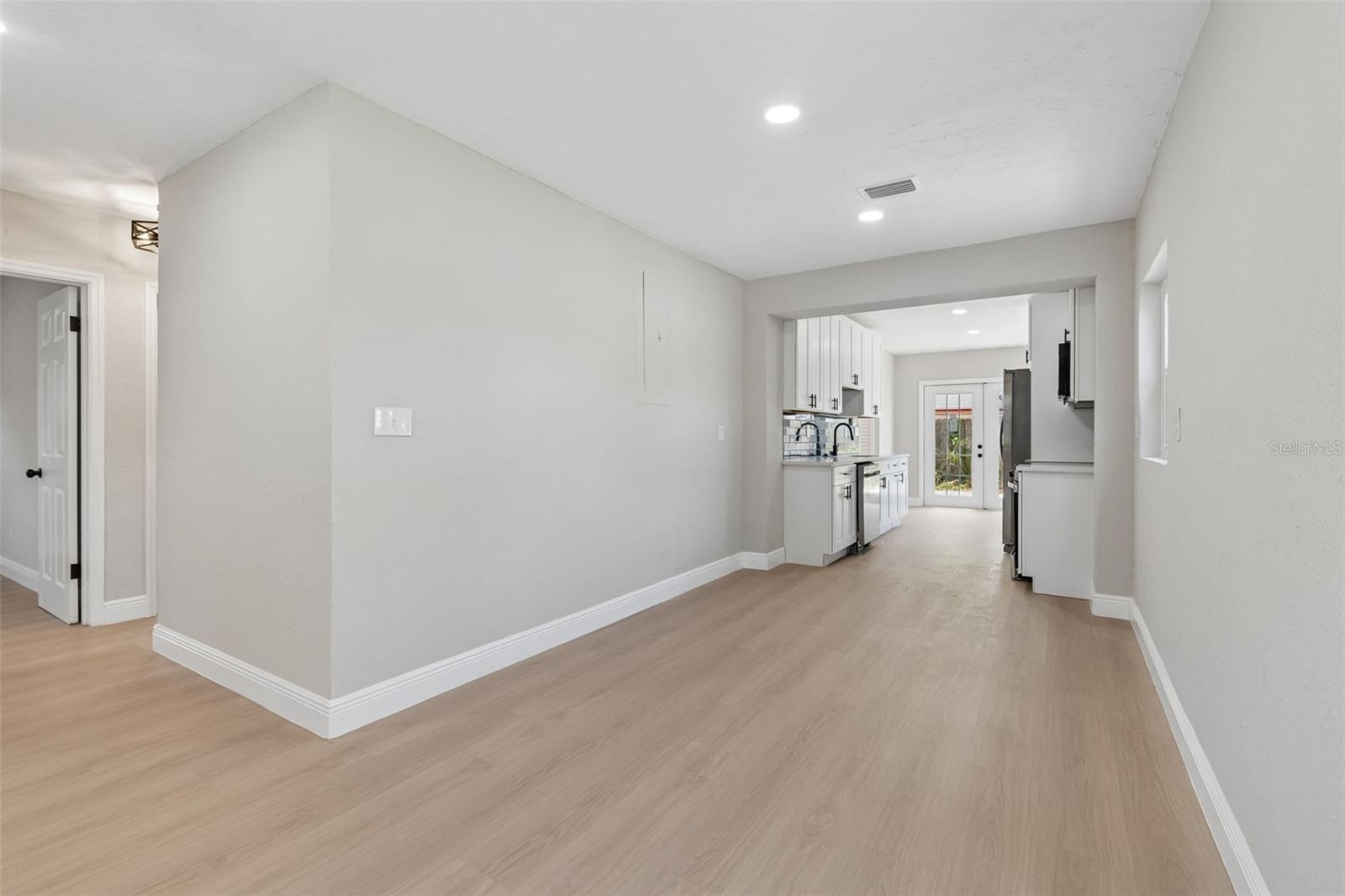 3912 W PINE ST, TAMPA, FL, 33607