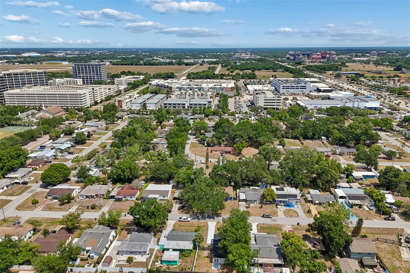 3912 W PINE ST, TAMPA, FL, 33607