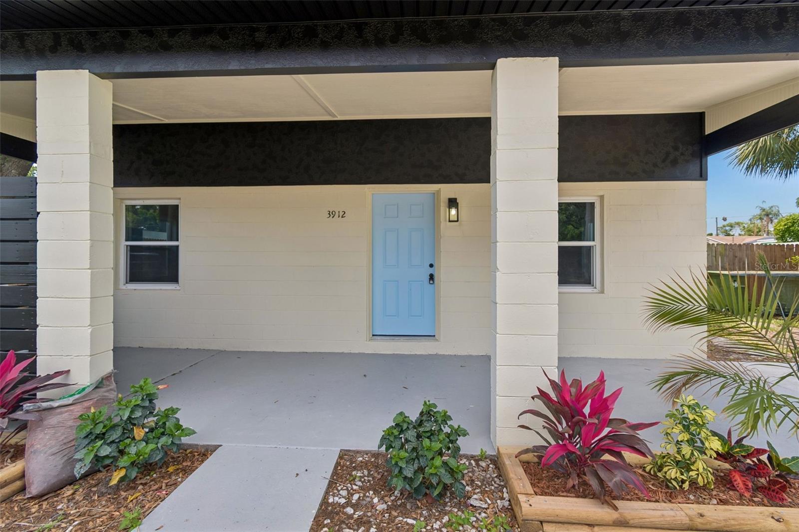 3912 W PINE ST, TAMPA, FL, 33607