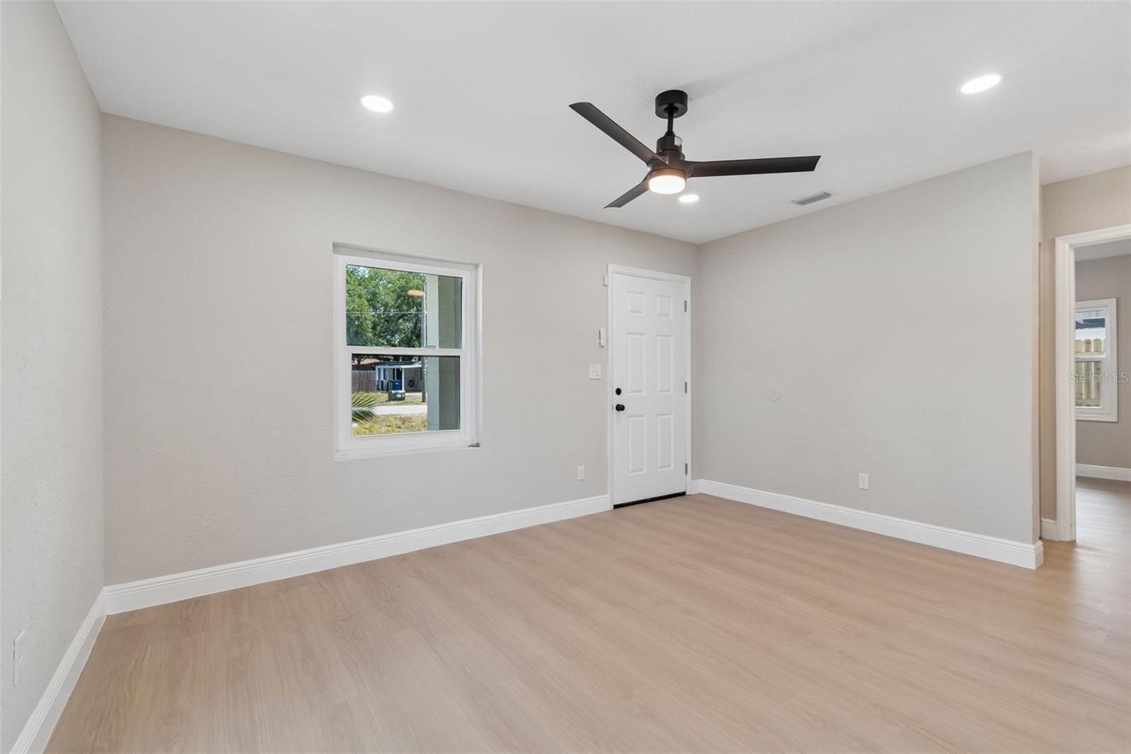 3912 W PINE ST, TAMPA, FL, 33607