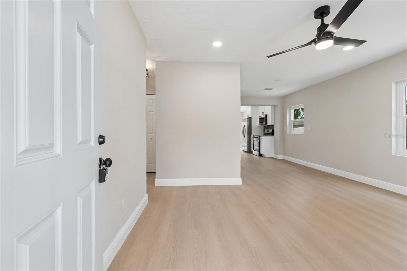 3912 W PINE ST, TAMPA, FL, 33607