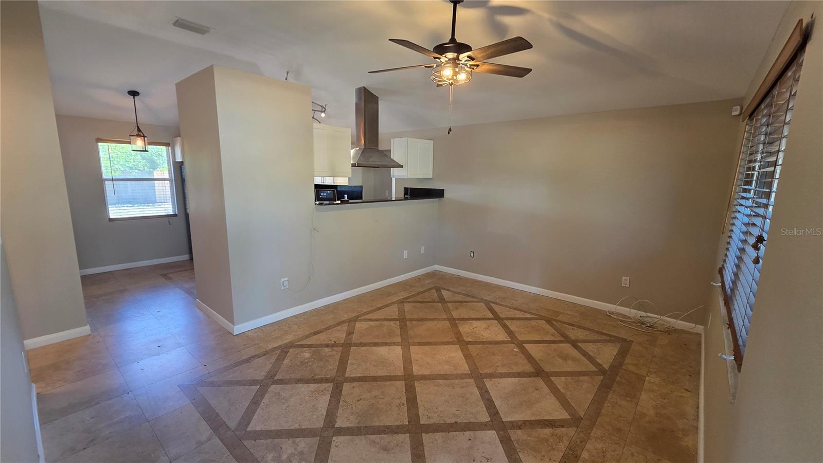 541 ROANOKE ST, DUNEDIN, FL, 34698