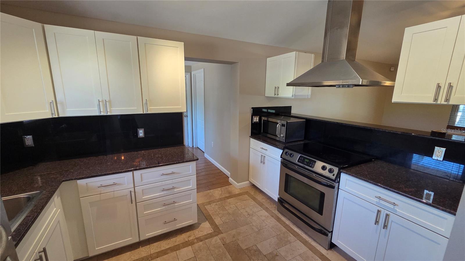 541 ROANOKE ST, DUNEDIN, FL, 34698