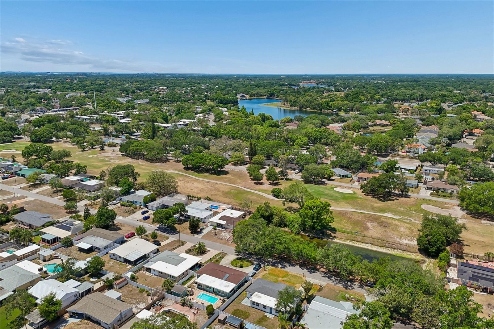 10229 N VALLE DR, TAMPA, FL, 33612