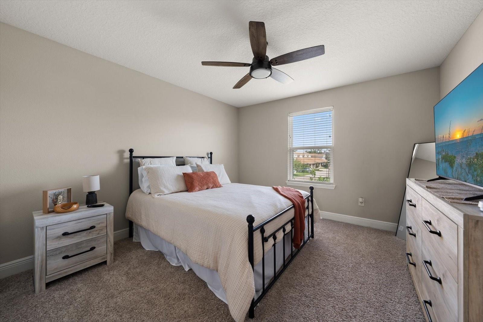 5299 NEIL DR, ST PETERSBURG, FL, 33714