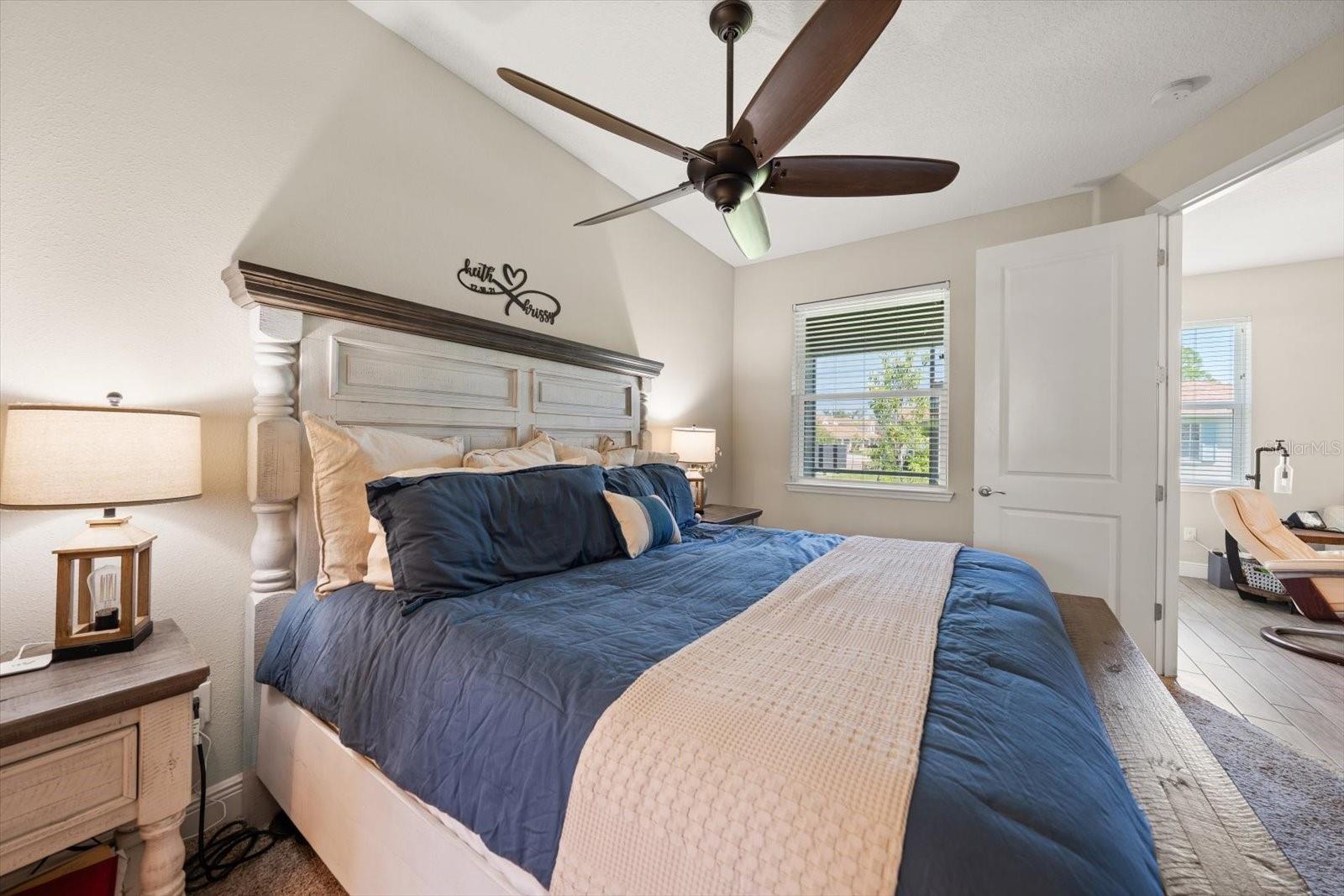 5299 NEIL DR, ST PETERSBURG, FL, 33714