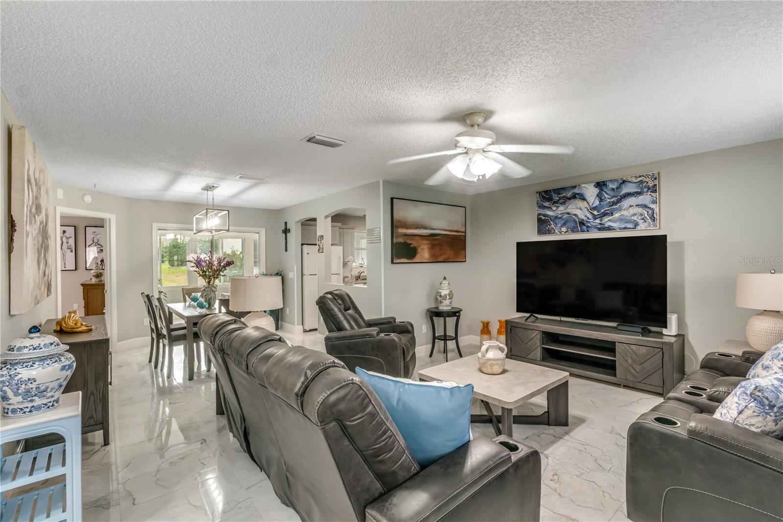 17648 SE 93RD BUTLER CT, THE VILLAGES, FL, 32162