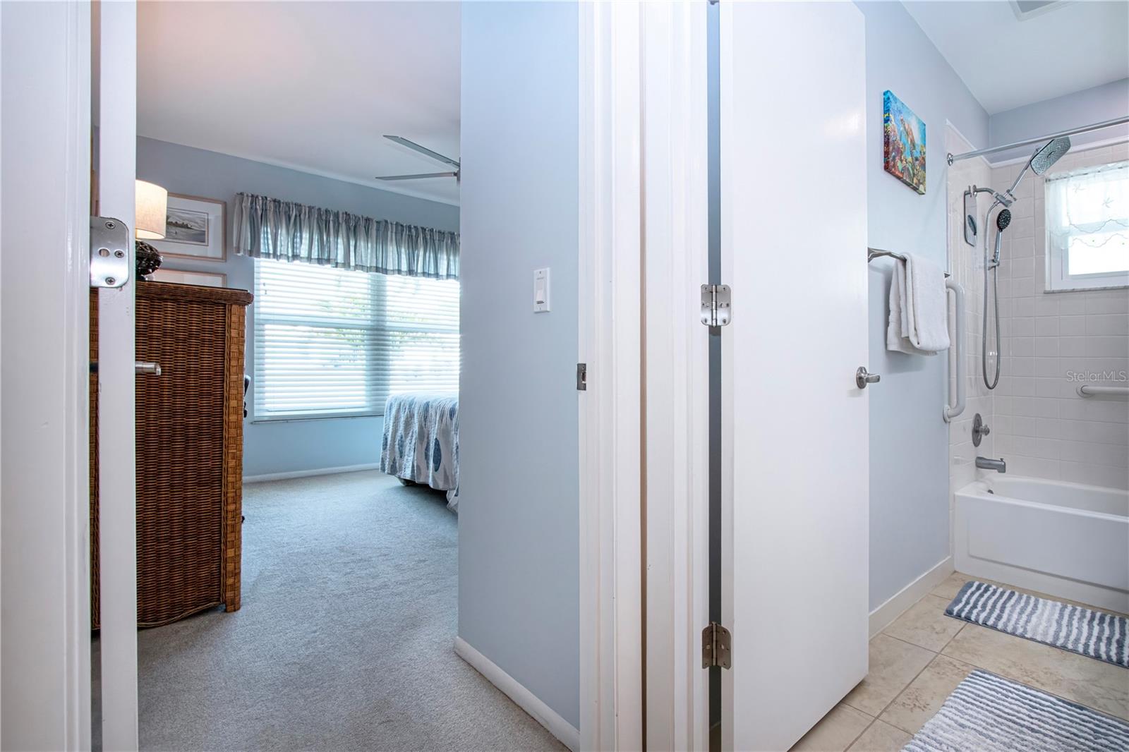 4405 LAKEWOOD AVE, BRADENTON, FL, 34208