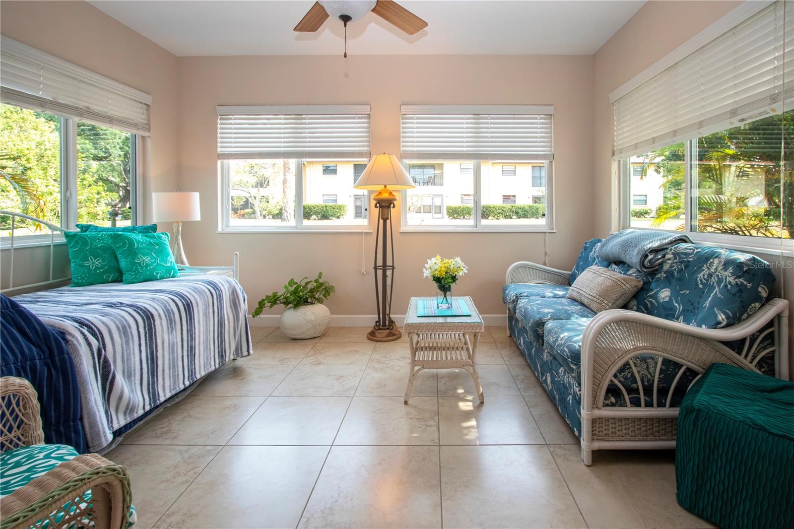 4405 LAKEWOOD AVE, BRADENTON, FL, 34208