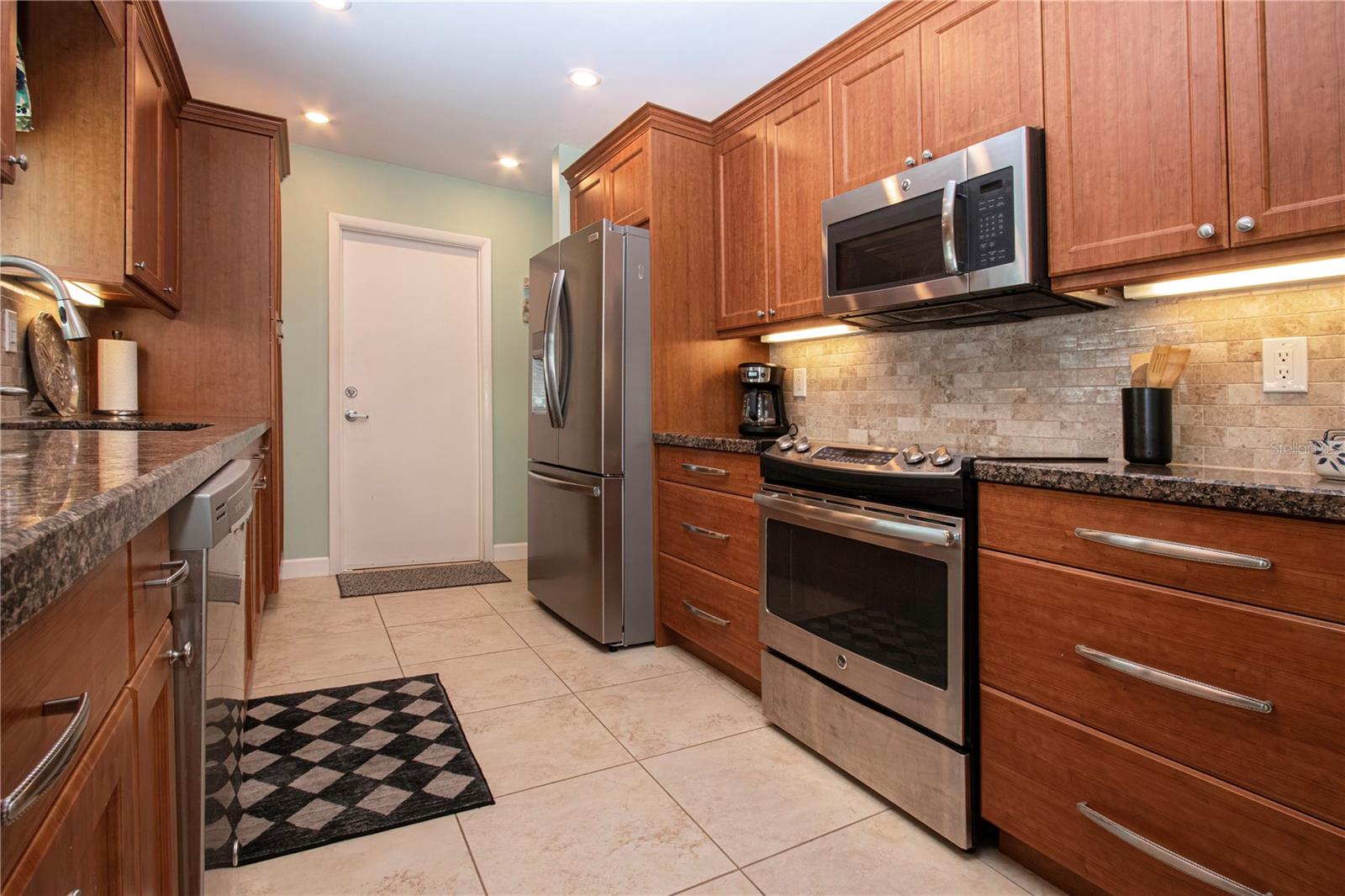 4405 LAKEWOOD AVE, BRADENTON, FL, 34208