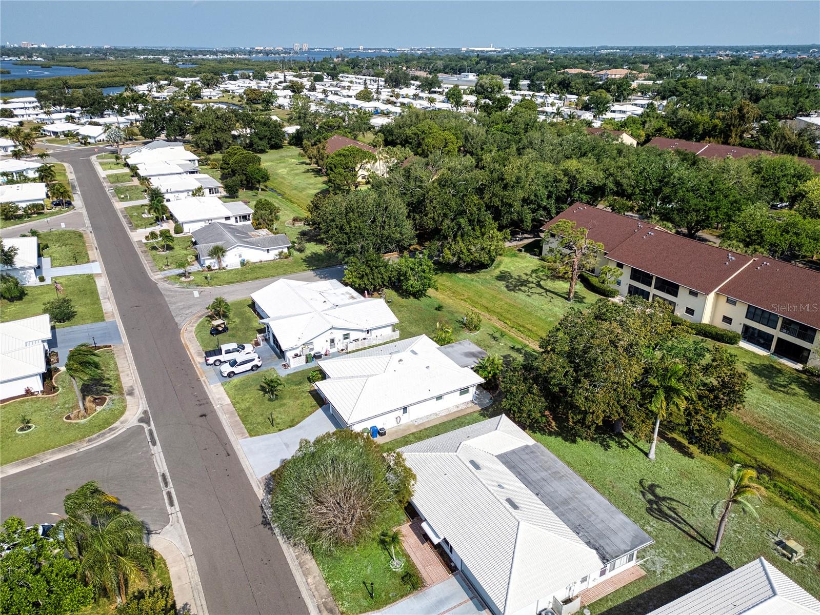 4405 LAKEWOOD AVE, BRADENTON, FL, 34208