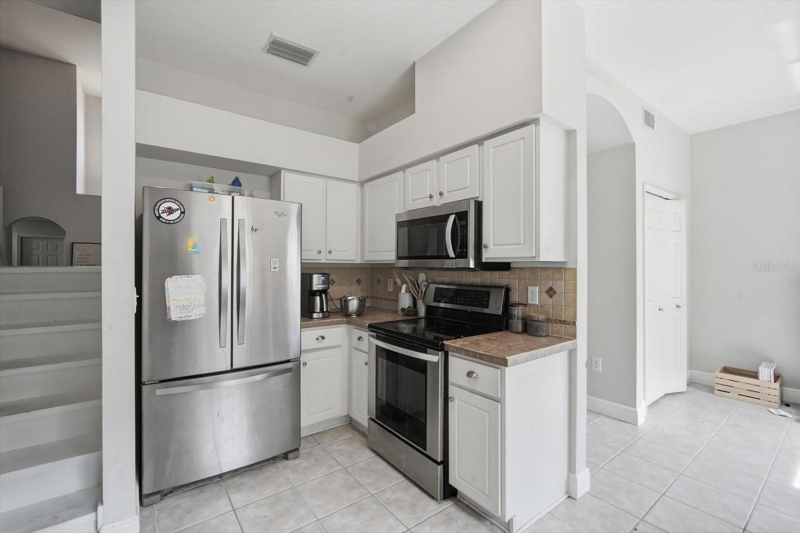 19321 SANDY SPRINGS CIR, LUTZ, FL, 33558