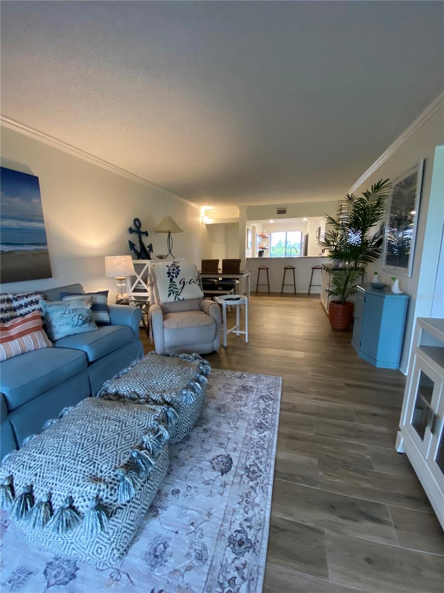 6104 PALMA DEL MAR BLVD S #102, ST PETERSBURG, FL, 33715