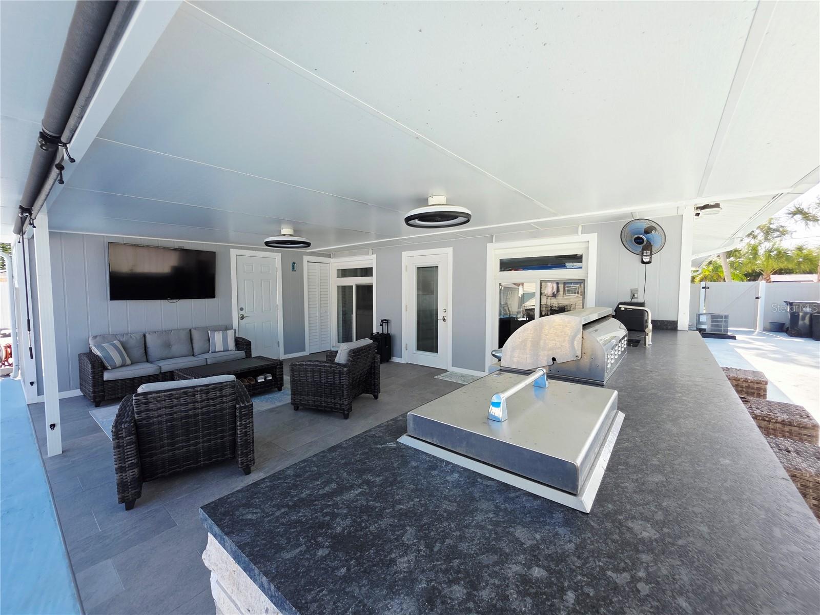 6316 FAIRWAY BLVD, APOLLO BEACH, FL, 33572