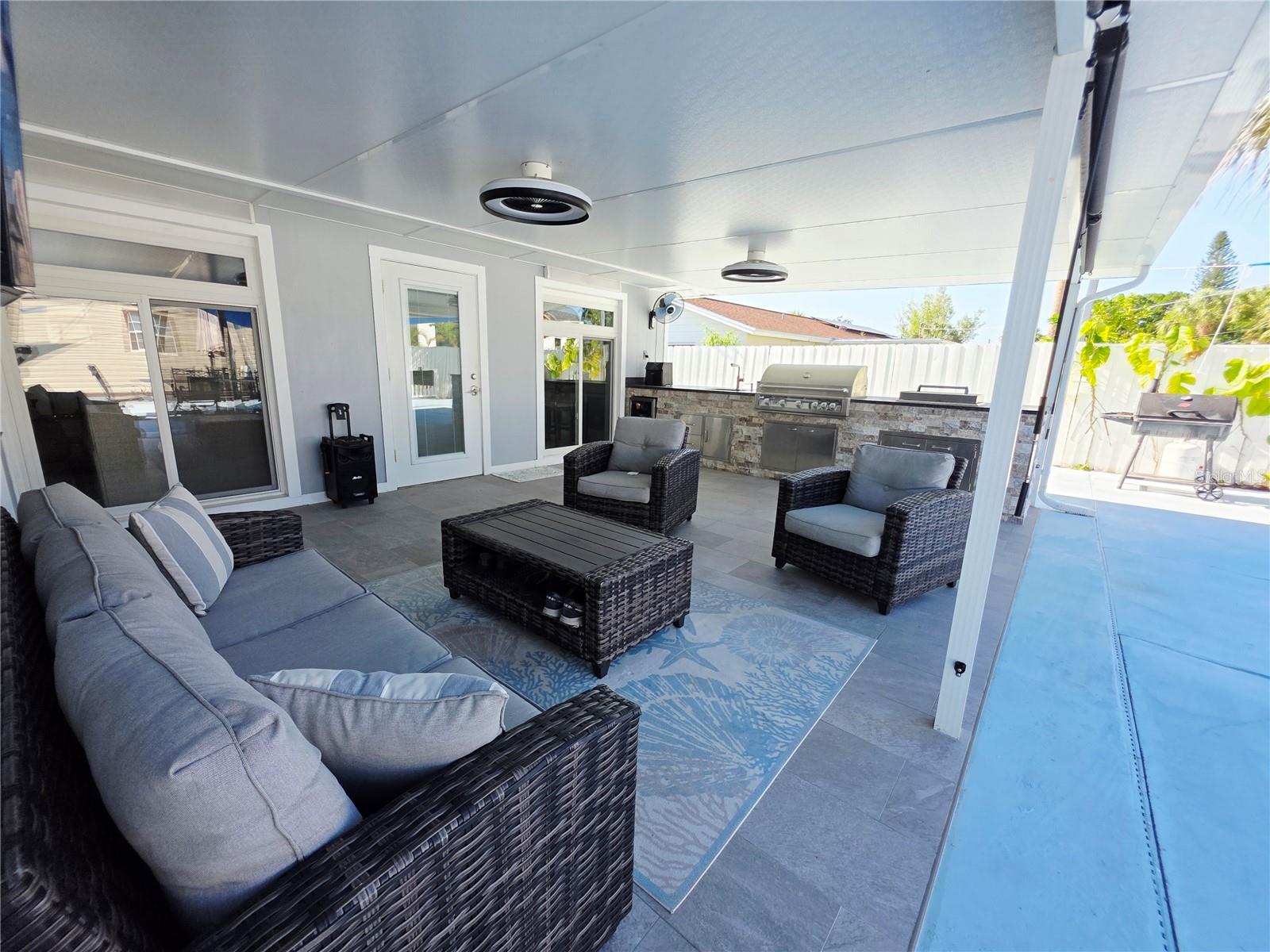 6316 FAIRWAY BLVD, APOLLO BEACH, FL, 33572