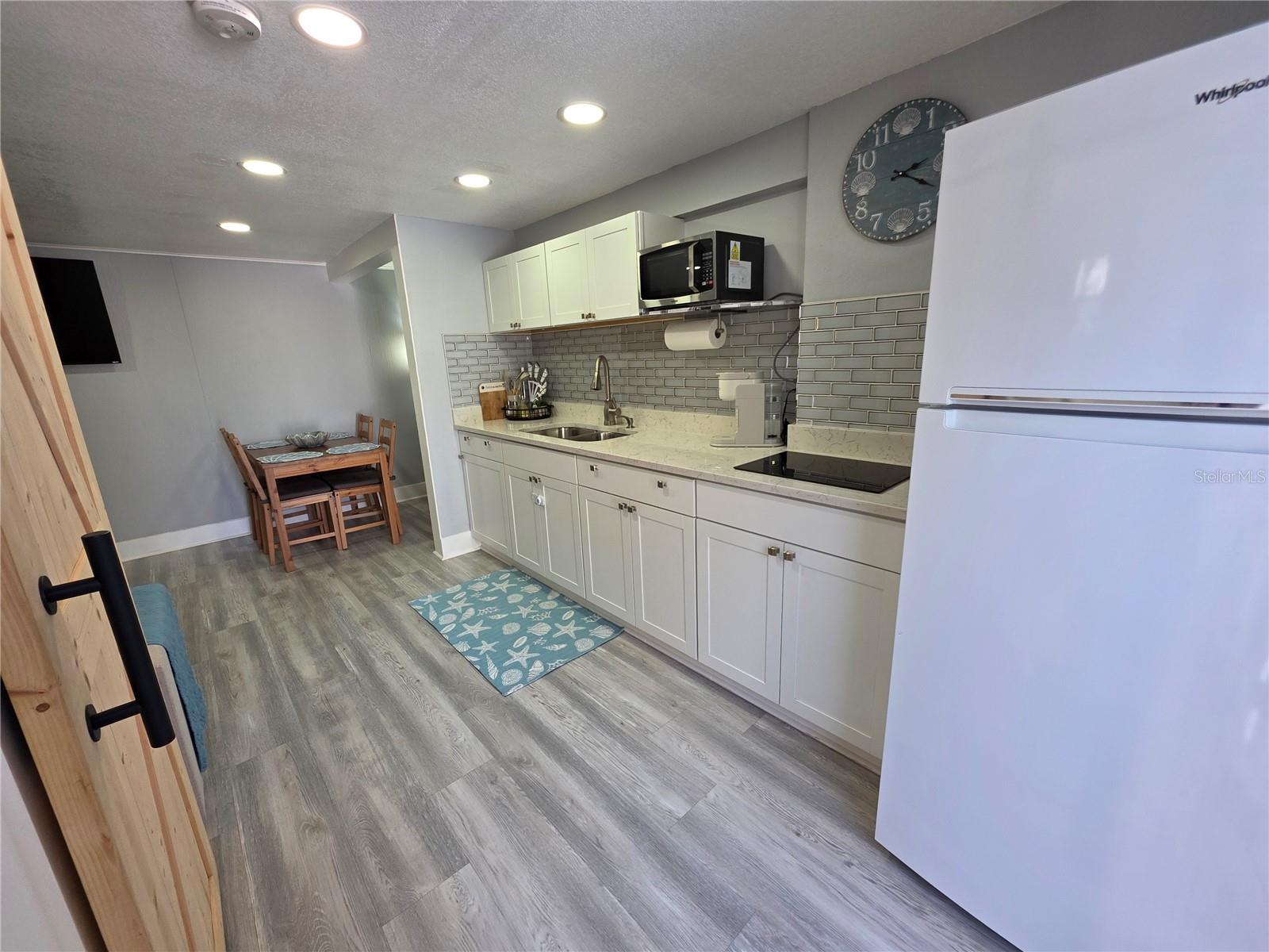 6316 FAIRWAY BLVD, APOLLO BEACH, FL, 33572