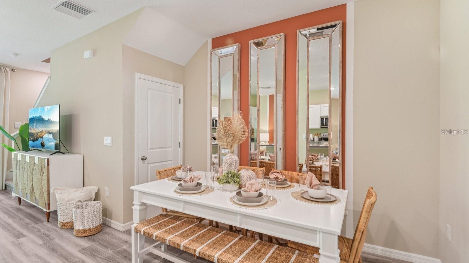8106 SWAN MIST WAY, WESLEY CHAPEL, FL, 33545