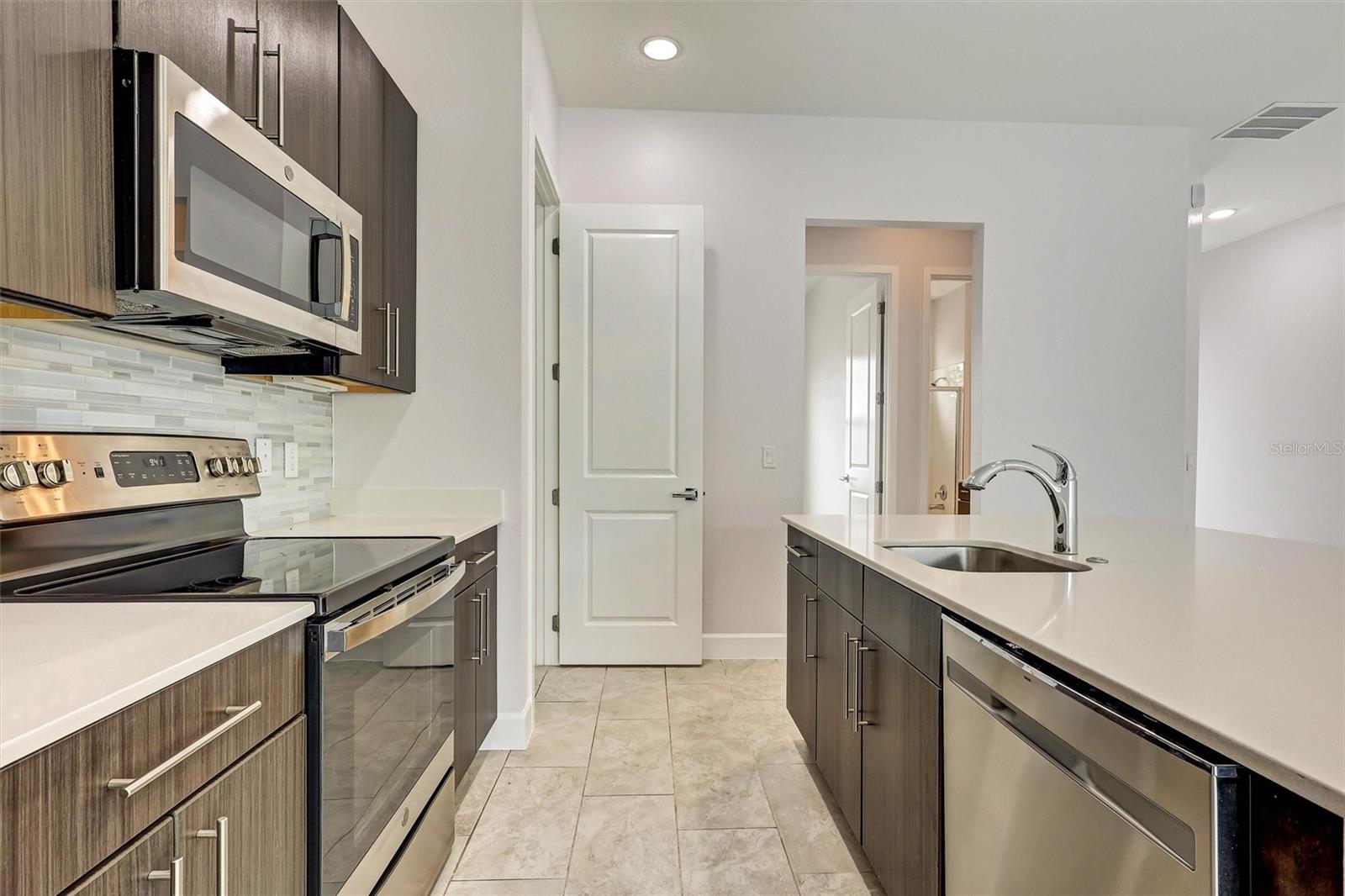 212 VILLA DOMANI CIR, DAVENPORT, FL, 33896