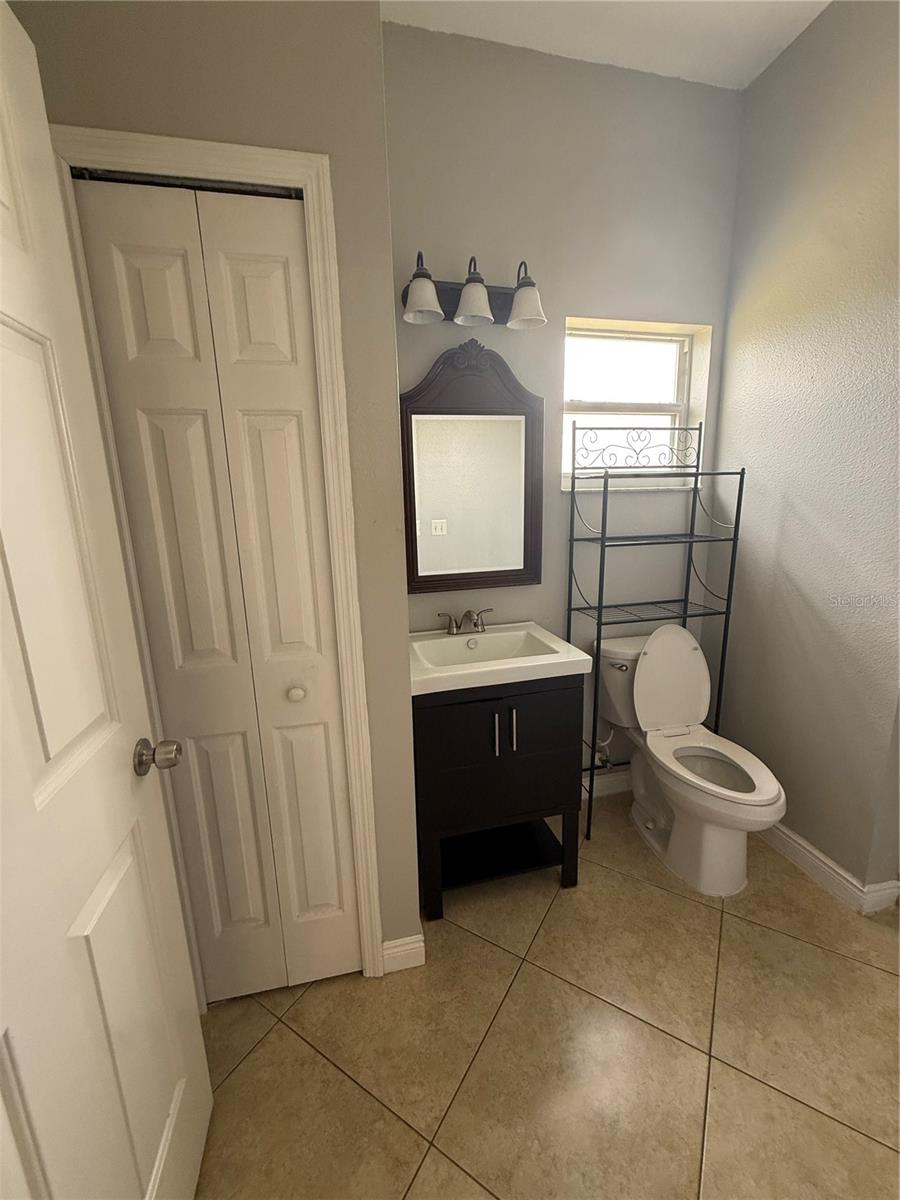 819 JARNAC DR, KISSIMMEE, FL, 34759