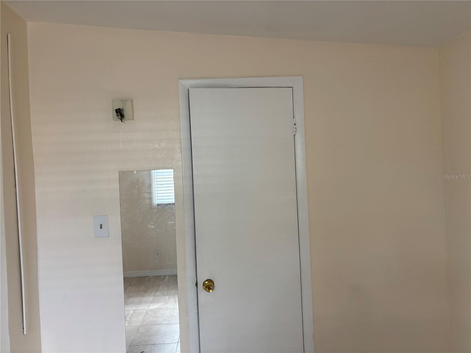 1320 LARSEN LN, TAMPA, FL, 33619