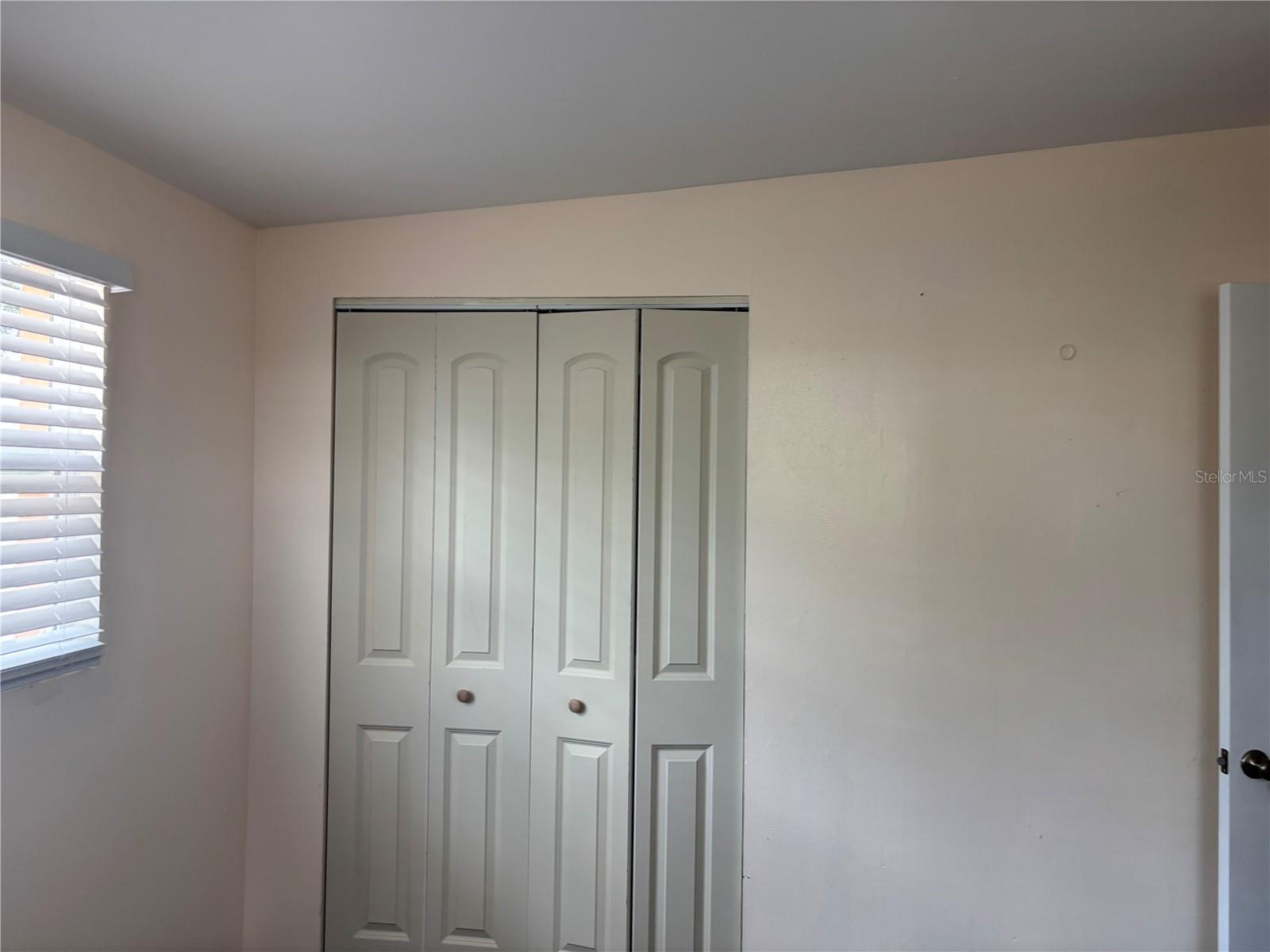 1320 LARSEN LN, TAMPA, FL, 33619