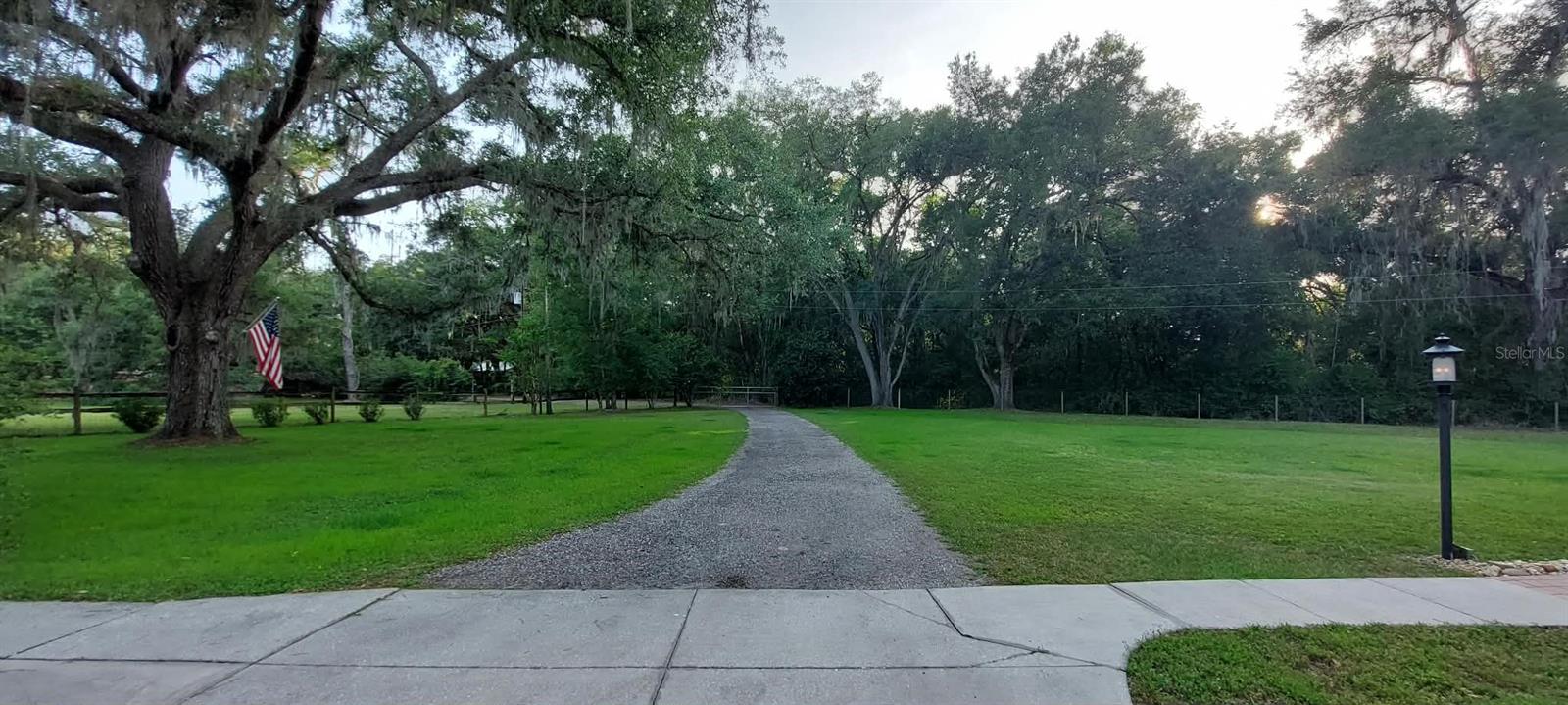 12944 HERRMANN RD, SAN ANTONIO, FL, 33576
