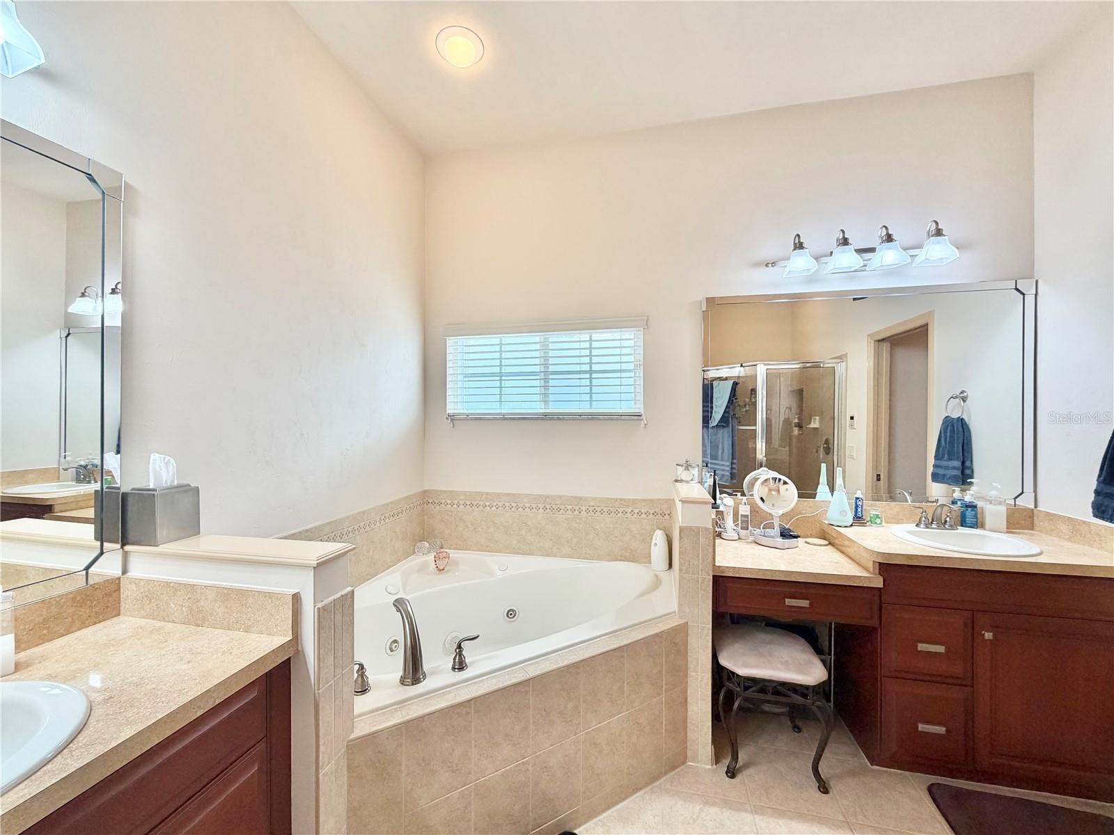 8416 SW 10TH RD, GAINESVILLE, FL, 32607