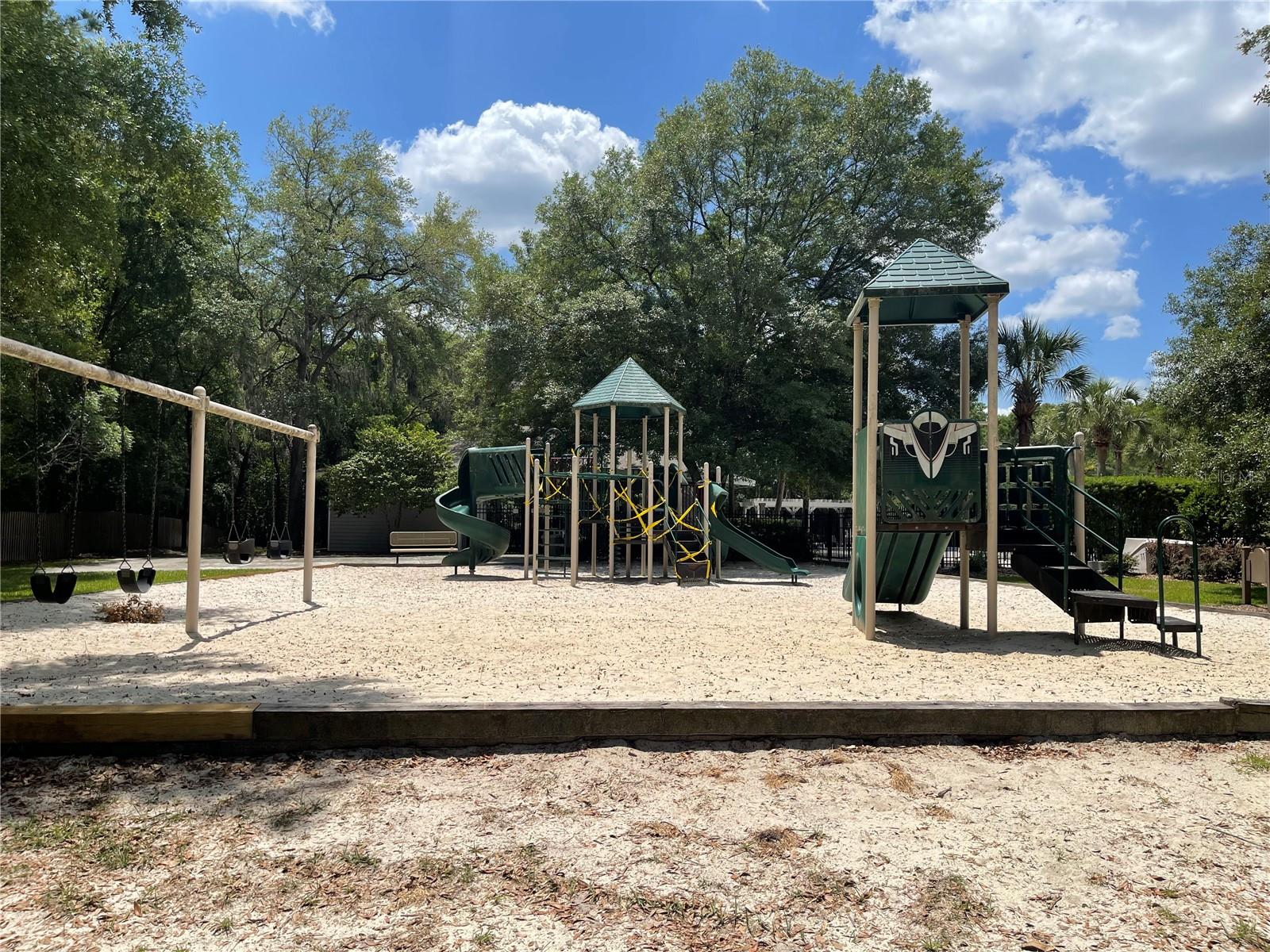 8416 SW 10TH RD, GAINESVILLE, FL, 32607