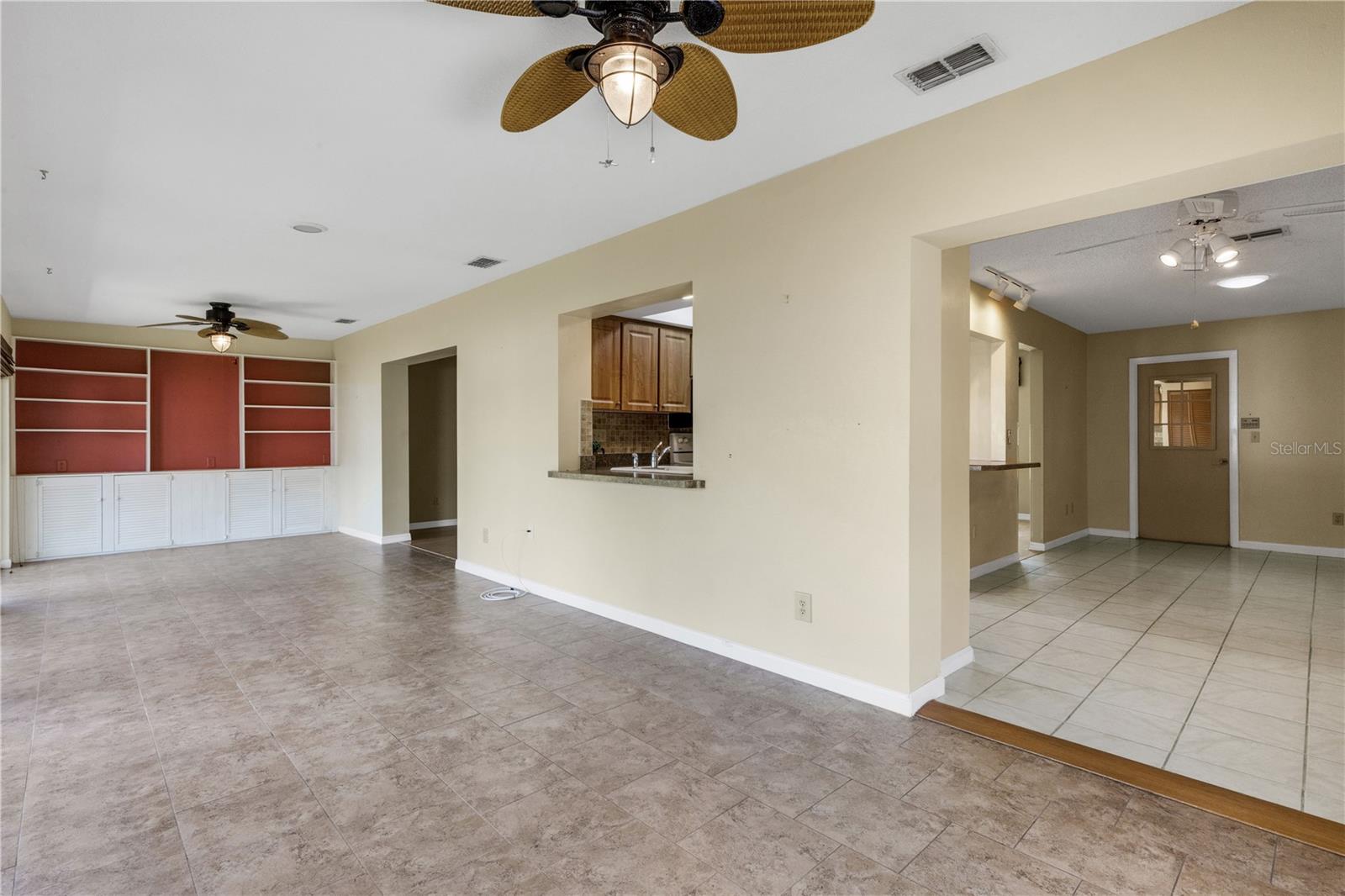 3147 E DORCHESTER DR, PALM HARBOR, FL, 34684