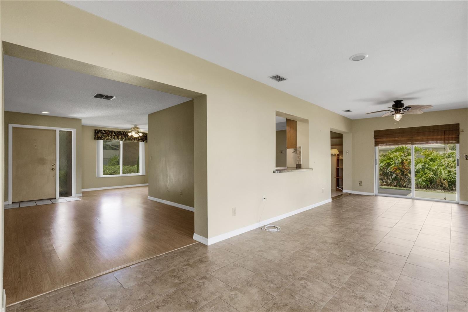 3147 E DORCHESTER DR, PALM HARBOR, FL, 34684