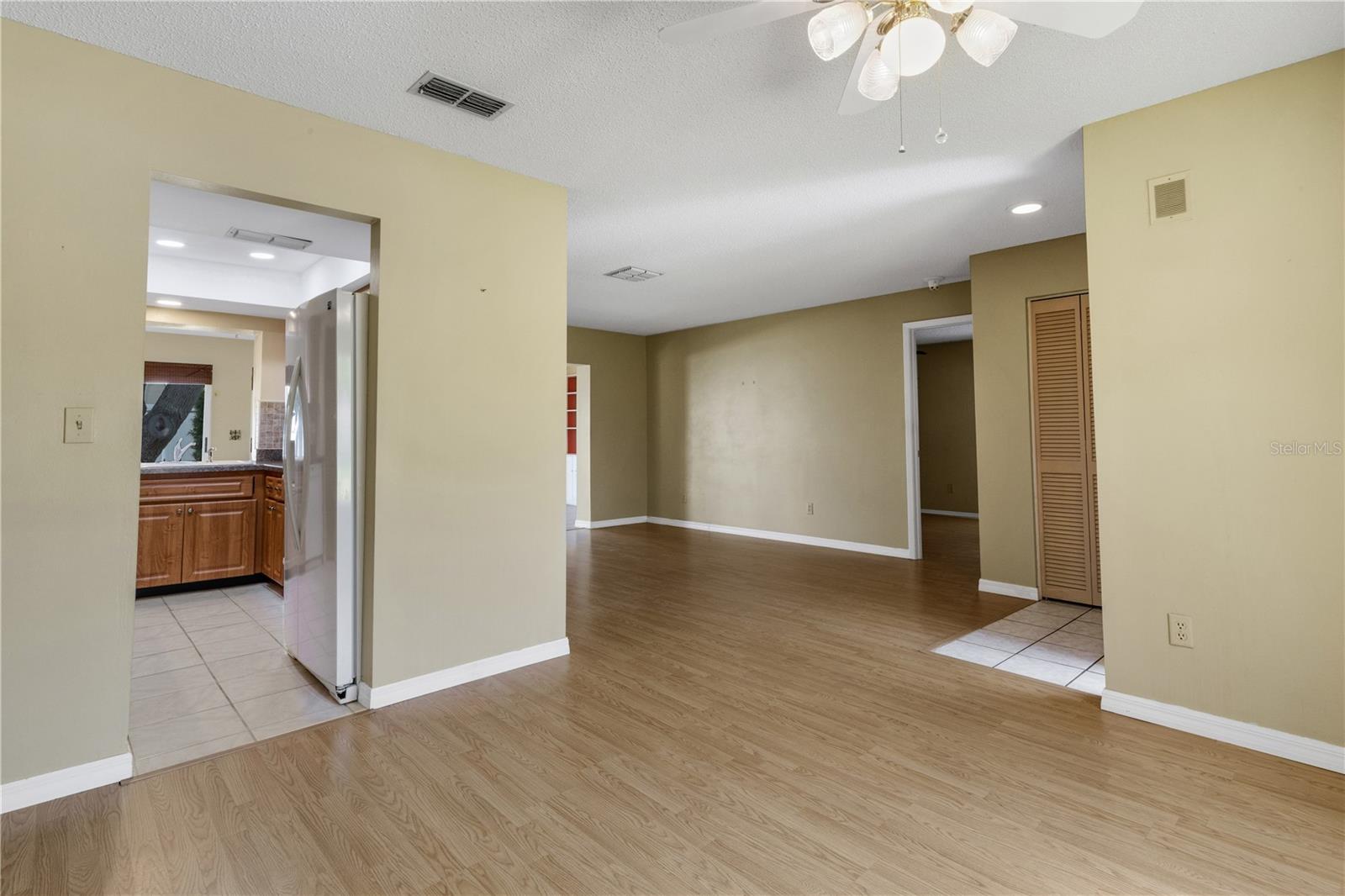 3147 E DORCHESTER DR, PALM HARBOR, FL, 34684