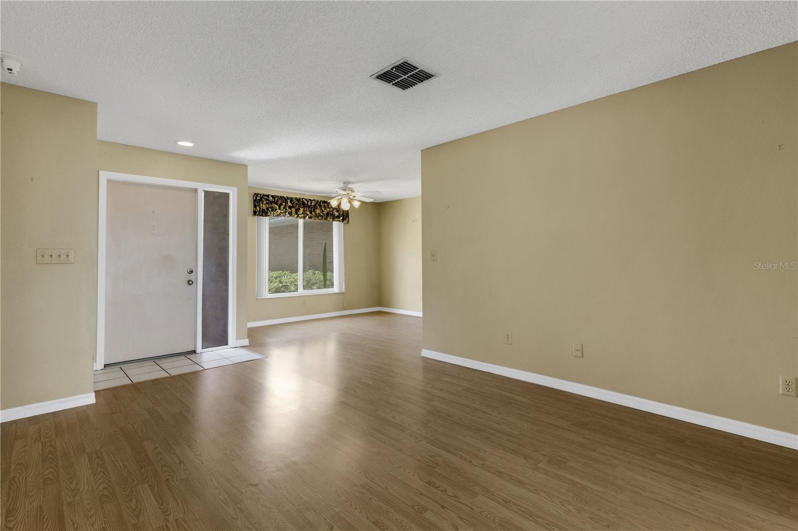 3147 E DORCHESTER DR, PALM HARBOR, FL, 34684