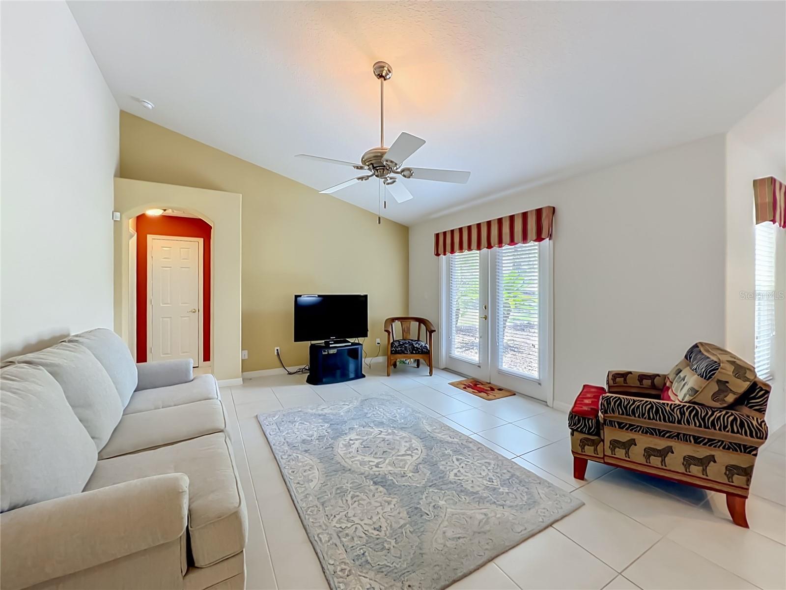 2505 HOLLY BERRY CIR, CLERMONT, FL, 34711