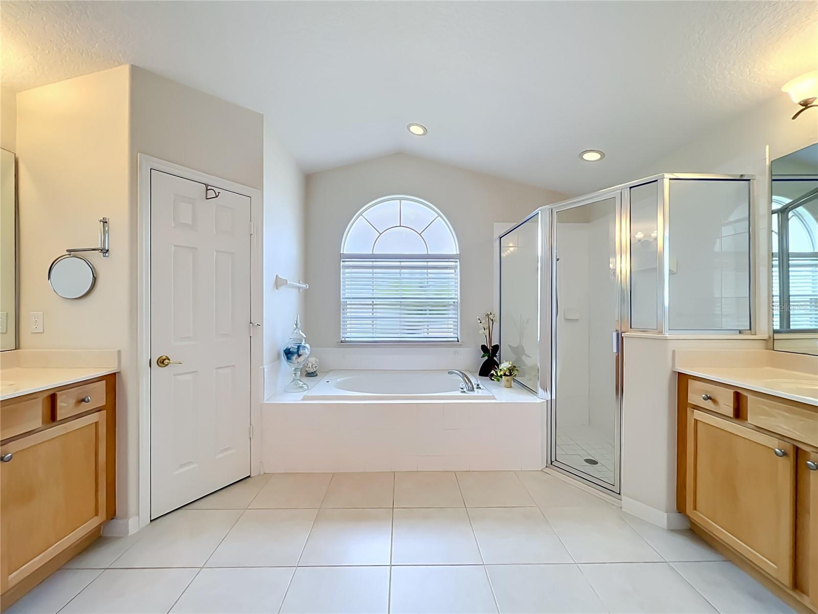 2505 HOLLY BERRY CIR, CLERMONT, FL, 34711