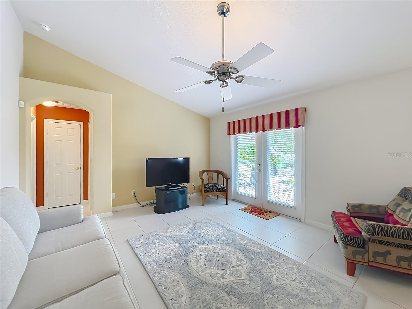 2505 HOLLY BERRY CIR, CLERMONT, FL, 34711