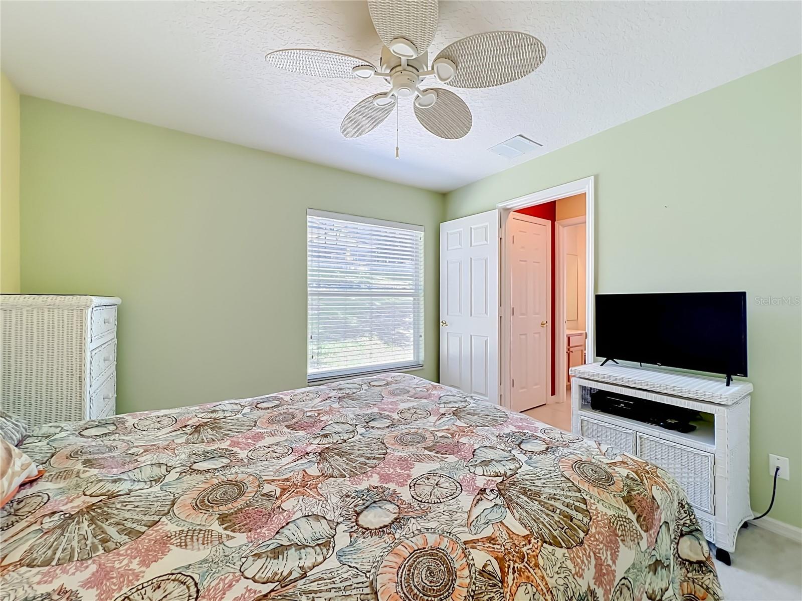 2505 HOLLY BERRY CIR, CLERMONT, FL, 34711