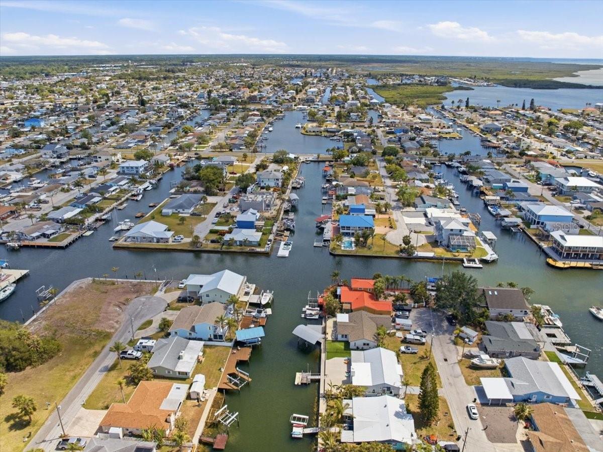 13902 BARNARD AVE, HUDSON, FL, 34667