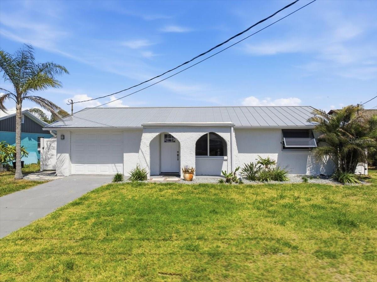 13902 BARNARD AVE, HUDSON, FL, 34667