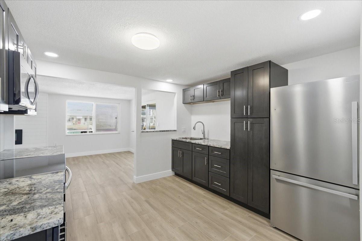 13902 BARNARD AVE, HUDSON, FL, 34667