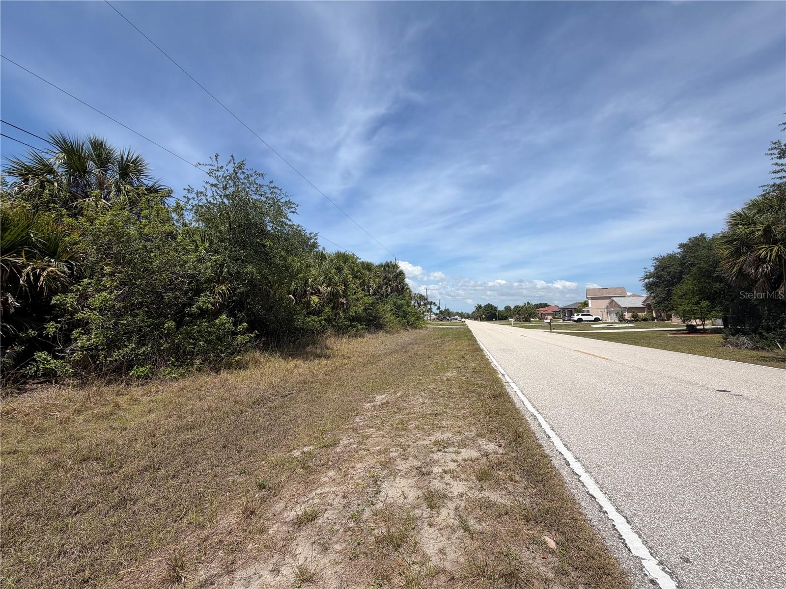 17163 EDGEWATER DR, PORT CHARLOTTE, FL, 33948