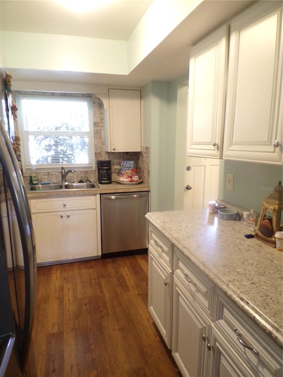 670 PARK CIR, BRADENTON, FL, 34207