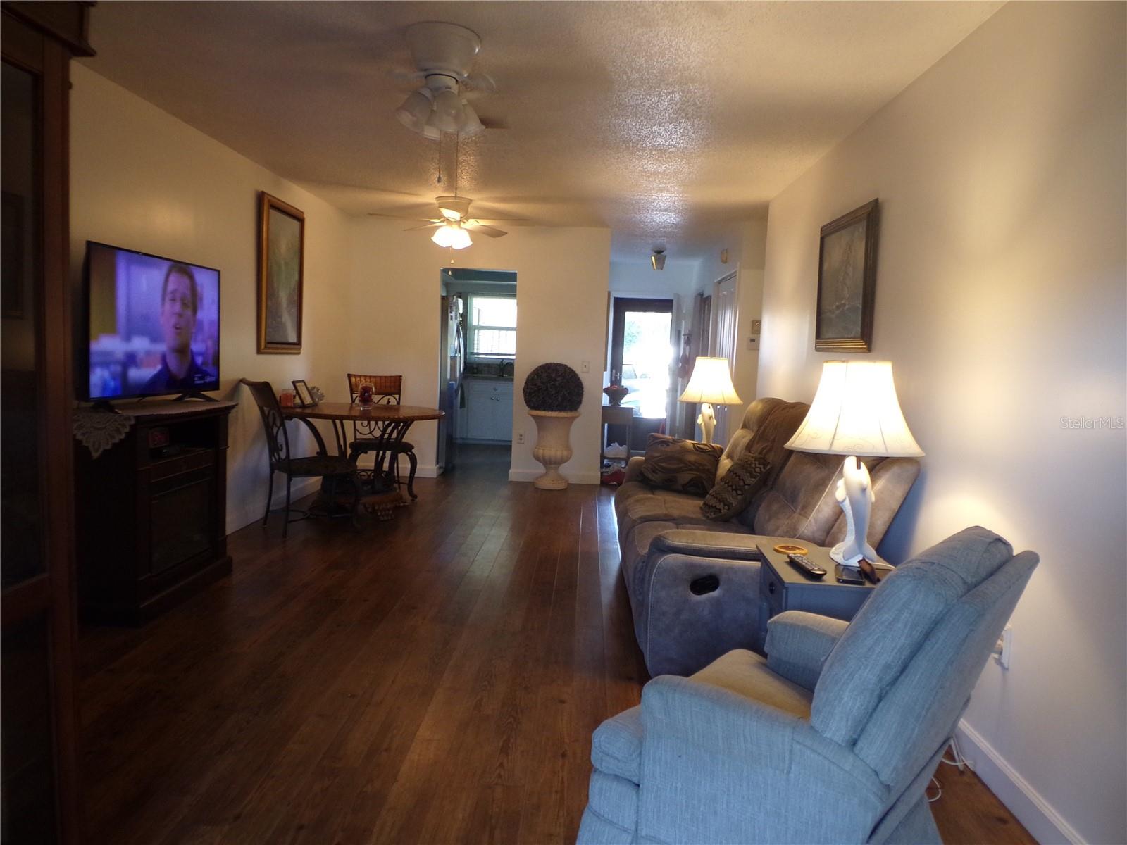 670 PARK CIR, BRADENTON, FL, 34207