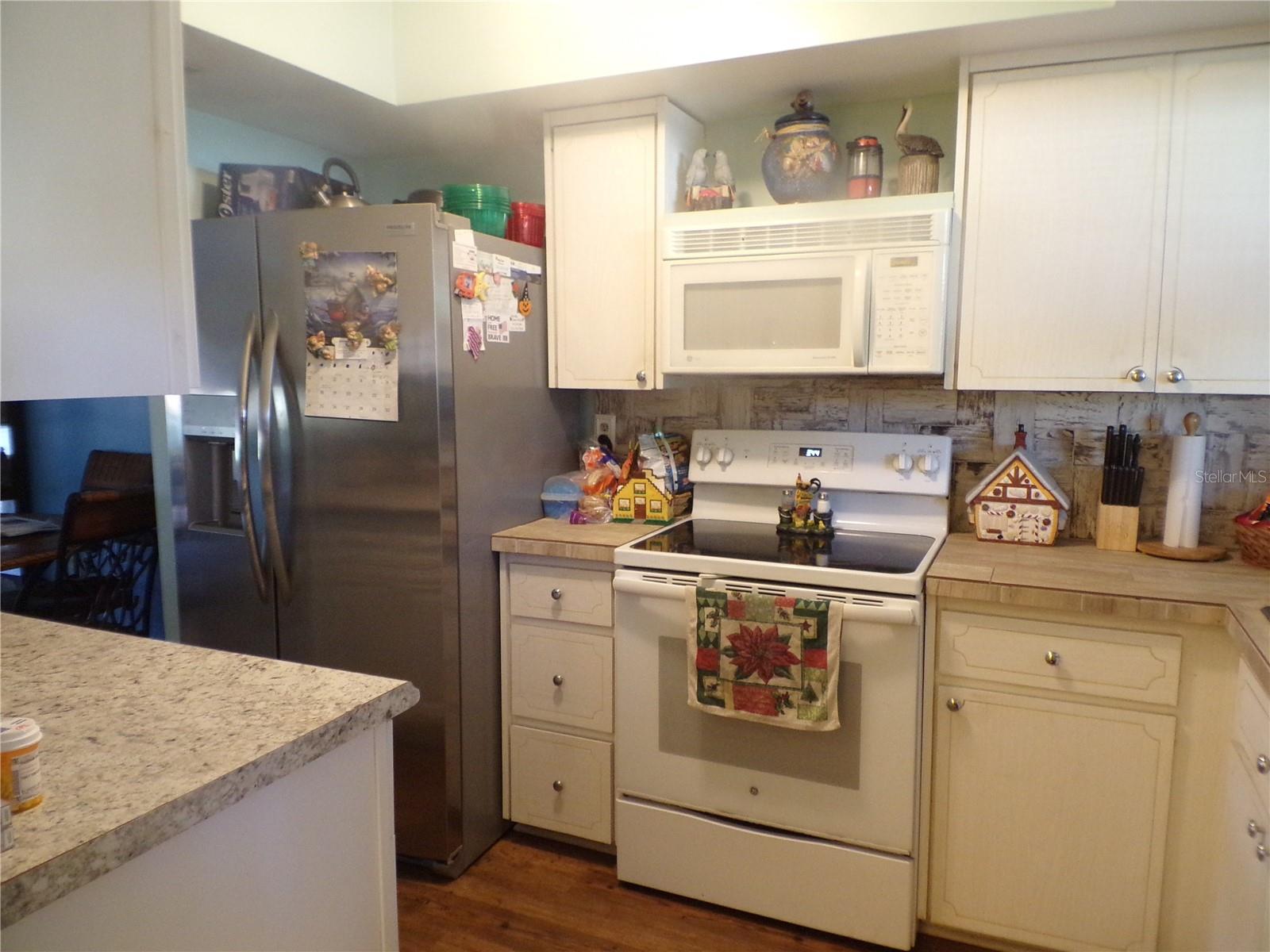 670 PARK CIR, BRADENTON, FL, 34207