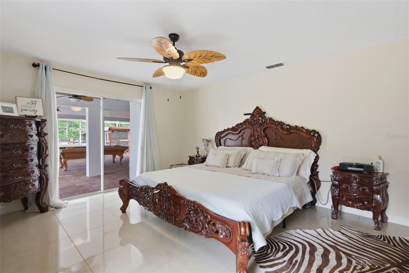 1898 BLACKWELDER RD, DE LEON SPRINGS, FL, 32130