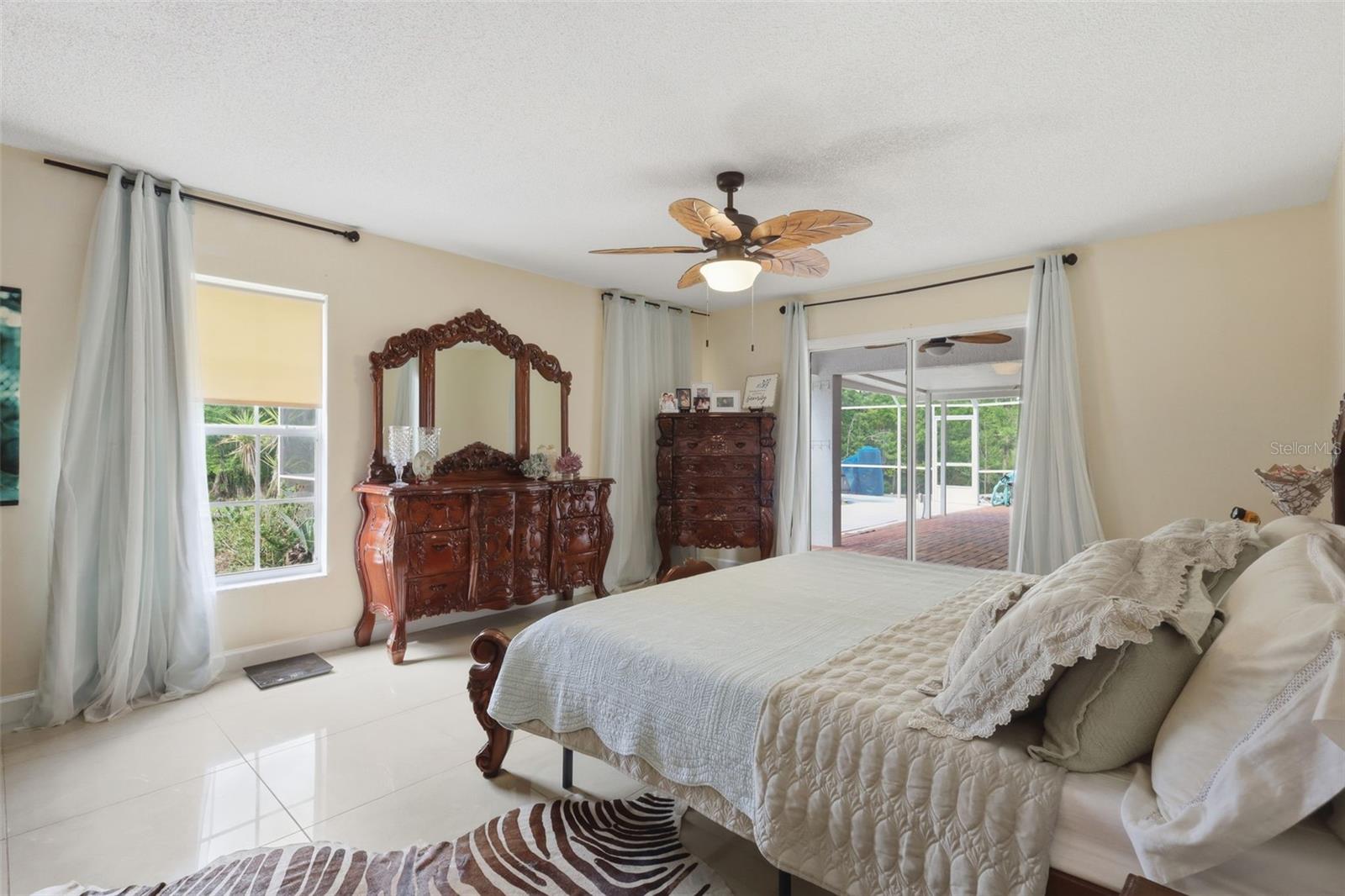 1898 BLACKWELDER RD, DE LEON SPRINGS, FL, 32130