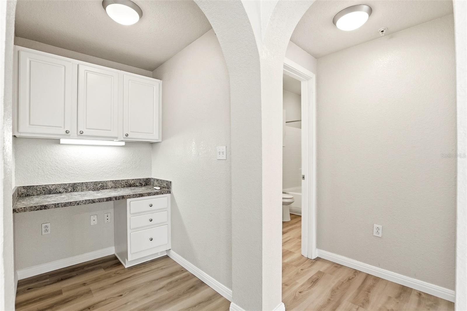911 N ORANGE AVE #321, ORLANDO, FL, 32801