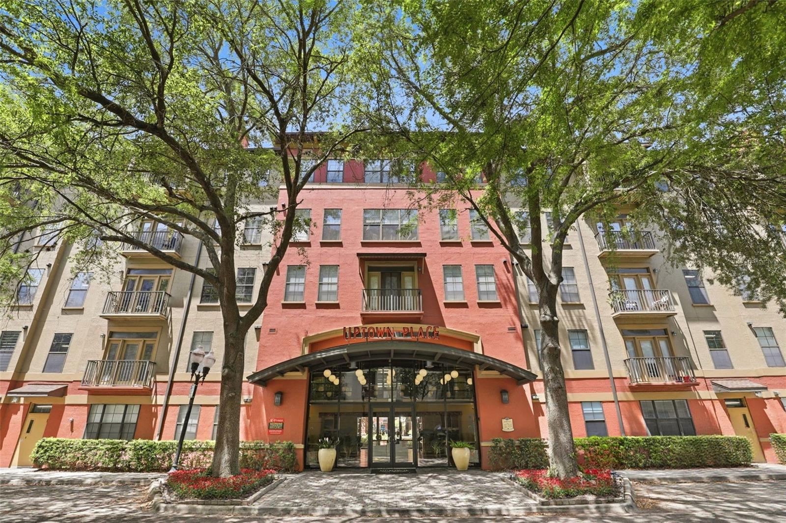911 N ORANGE AVE #321, ORLANDO, FL, 32801