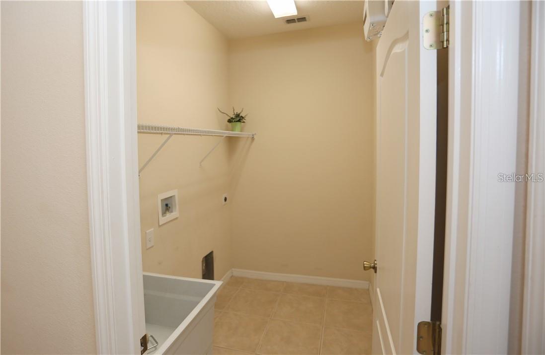 93 LETT LN, OCOEE, FL, 34761