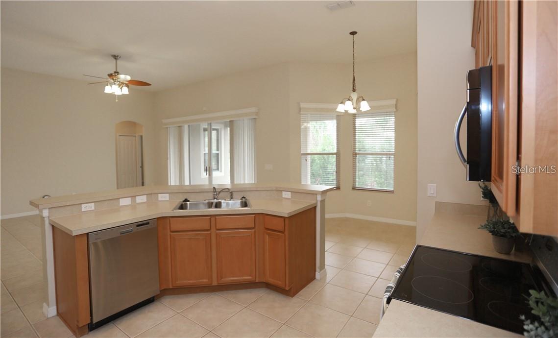 93 LETT LN, OCOEE, FL, 34761